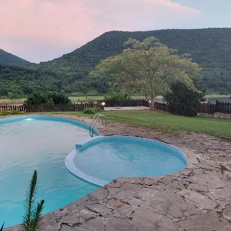 сънтовец - на брега на язовир цонево Ваканционна къща Аспарухово